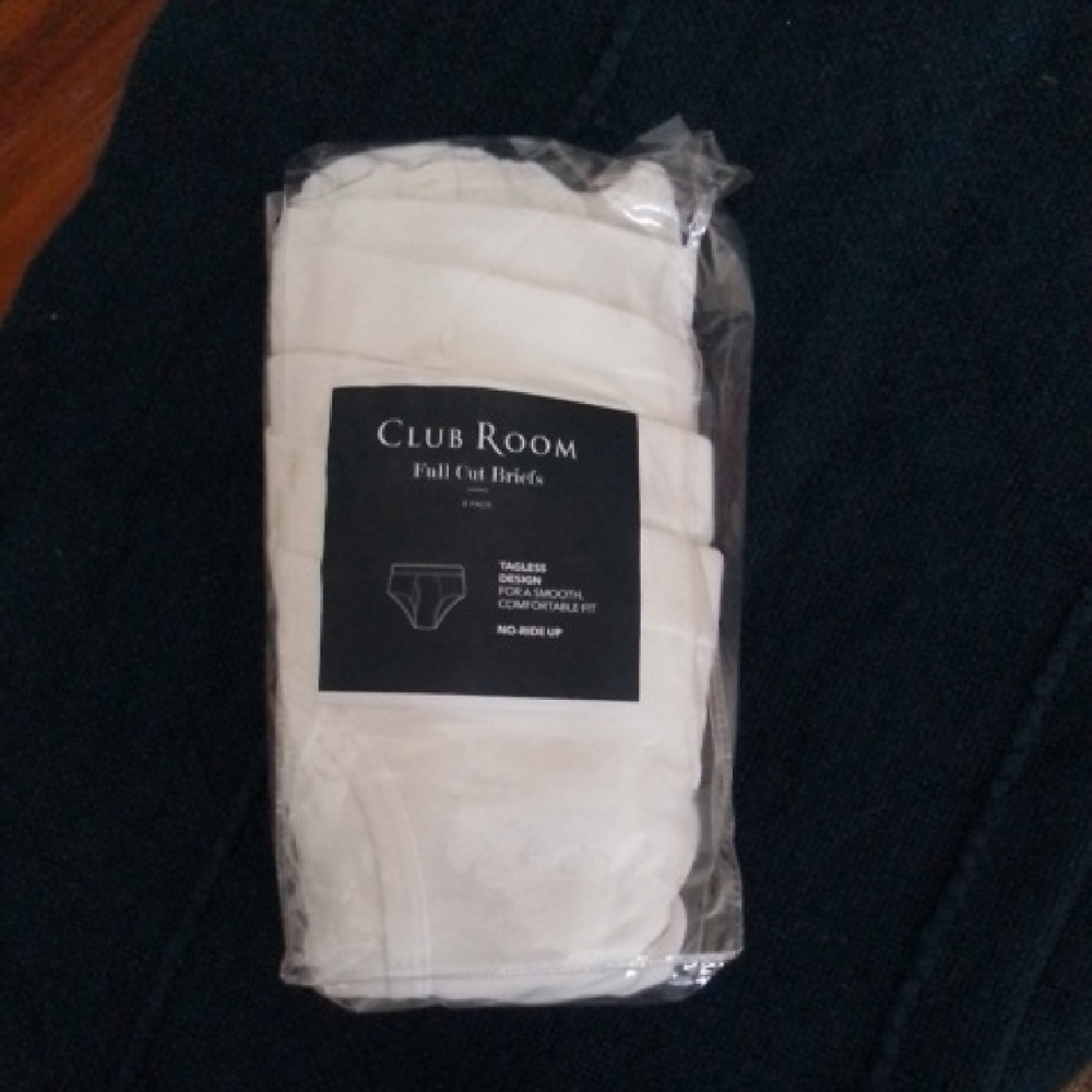Club Room Men's Classic White Briefs